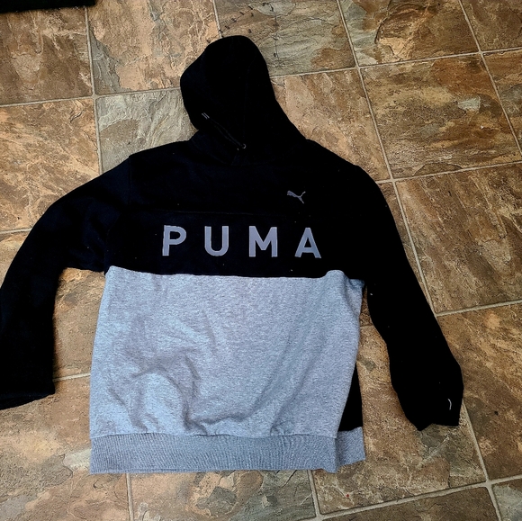 Puma Black PULL OVER  Hoodie - Picture 1 of 4